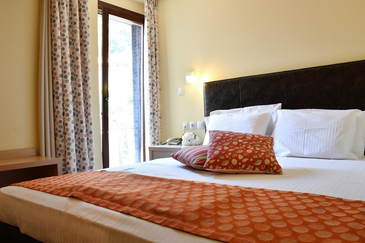 Hotel Manthos Blue Agios Ioannis  エクステリア 写真